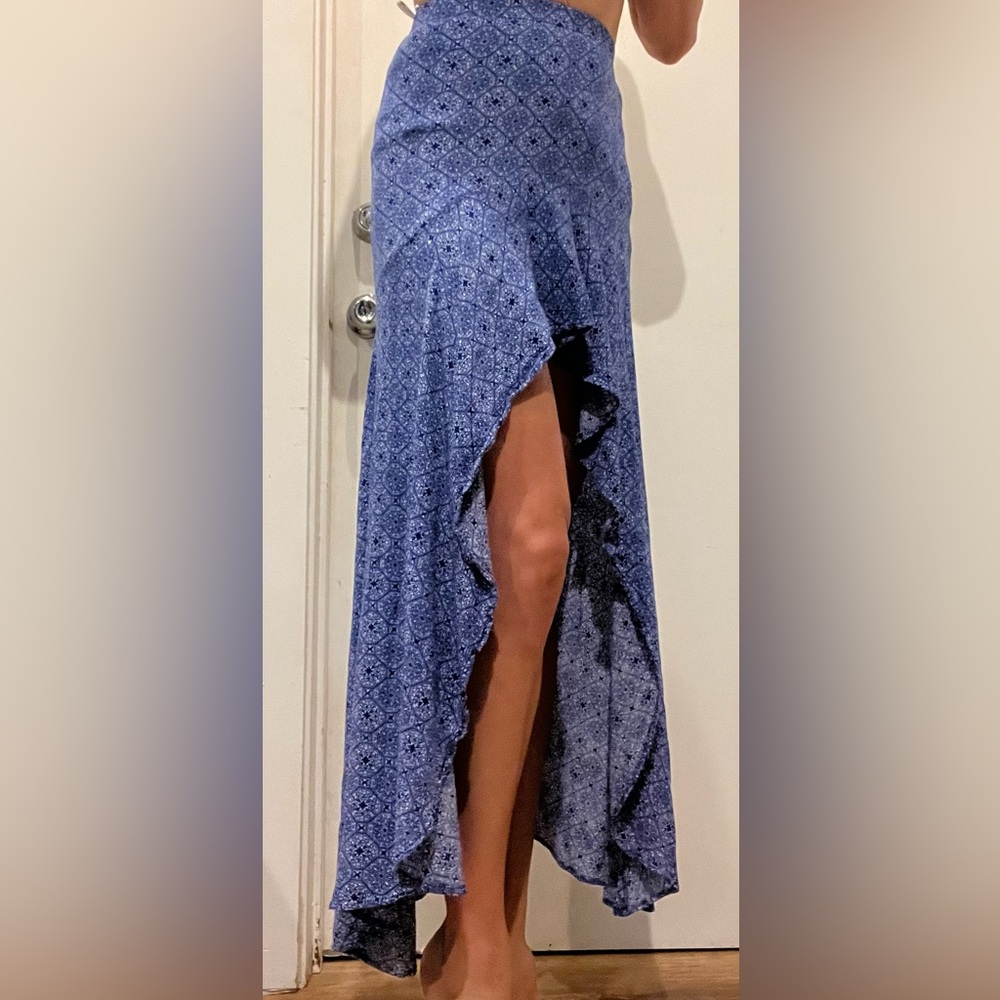 Chic blue and white print skirt. High low.